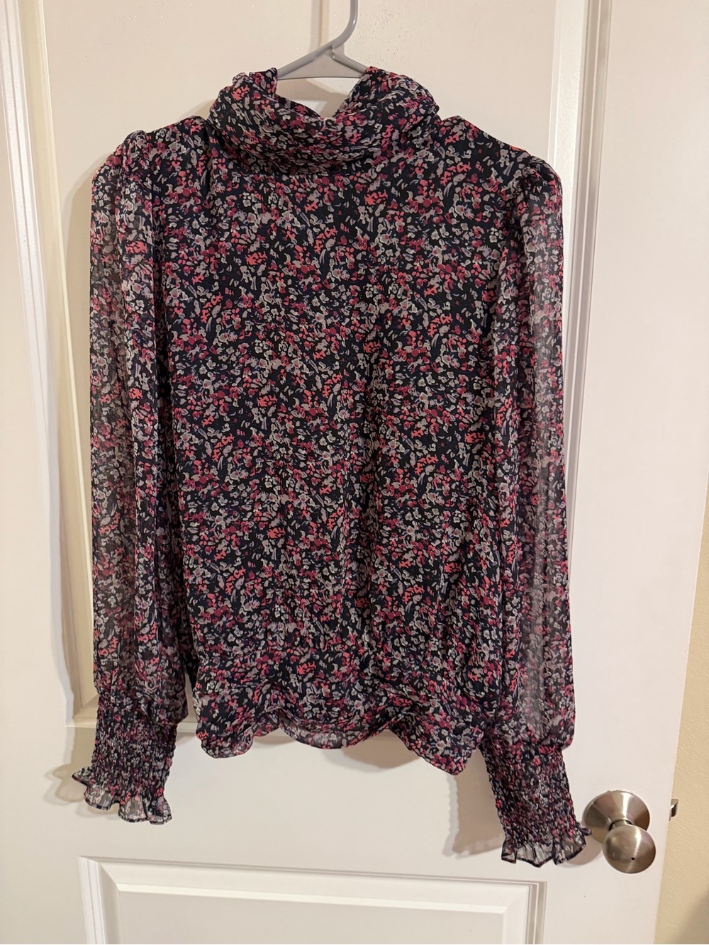 Evereve Floral Mock Neck Blouse in Pink and Black